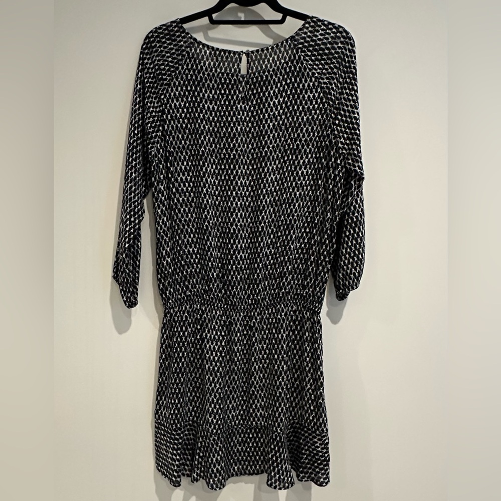 Soft Joie Arryn B Mini Long Sleeve Dress, Black/White, Size Medium, EUC - Picture 8 of 11